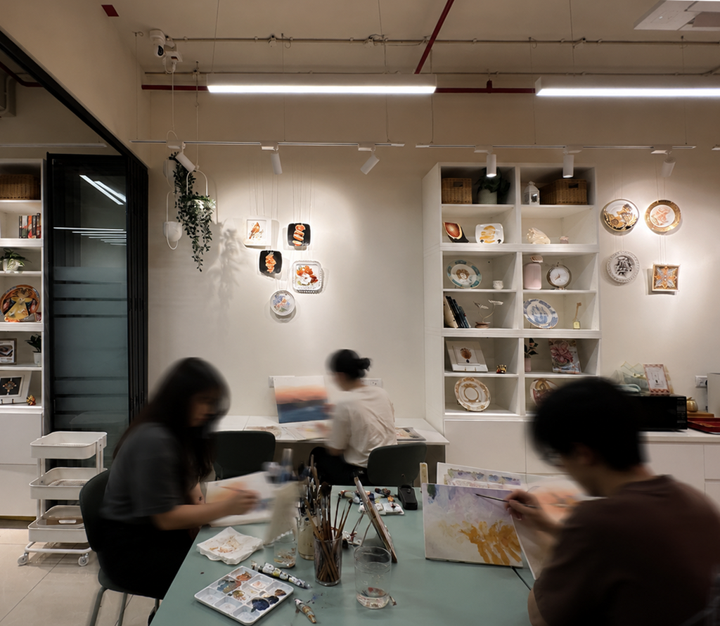 Shared Table (Weekday)