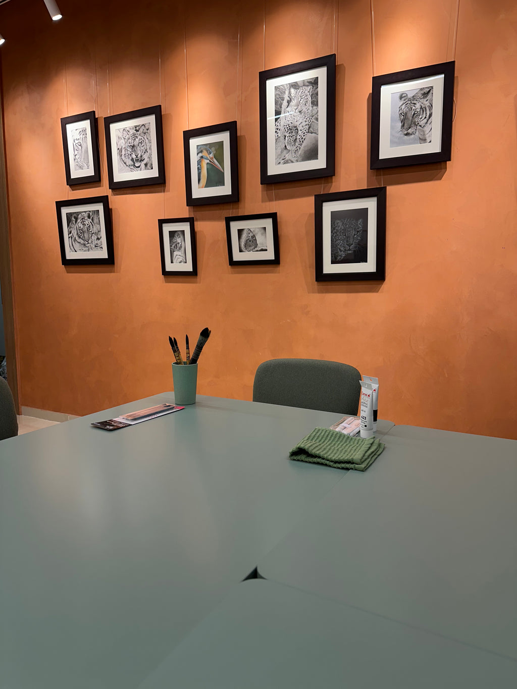 Shared Table (Weekday)